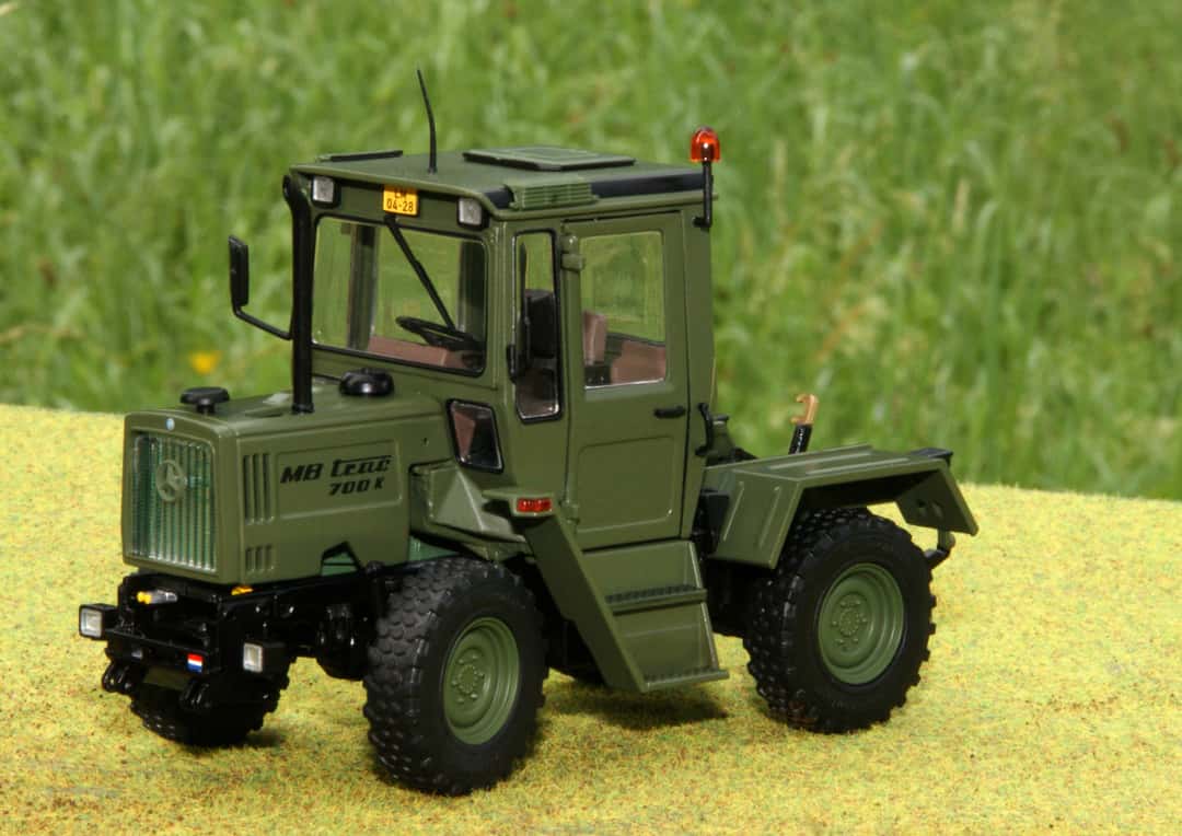 Weise-Toys - MB-Trac 700 K - Édition Koninklijke Lightening Power - Camion Modèle - Échelle 1/87