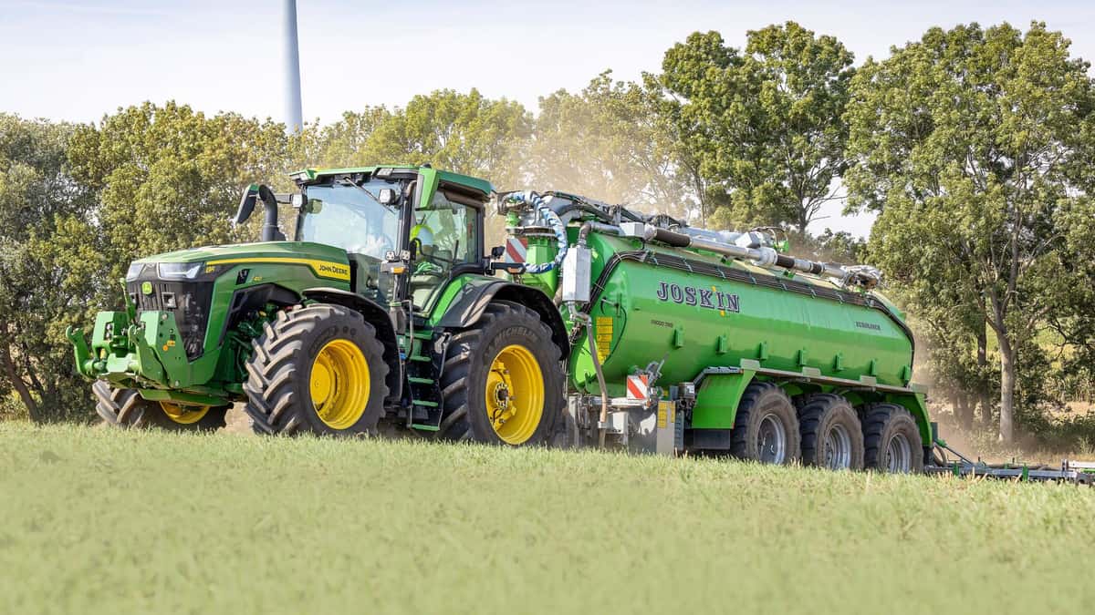 ▷ Traktoren (Schlepper) John Deere 6140M Allrad mit